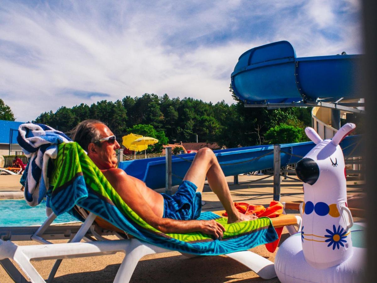 Camping Les Jardins De La *